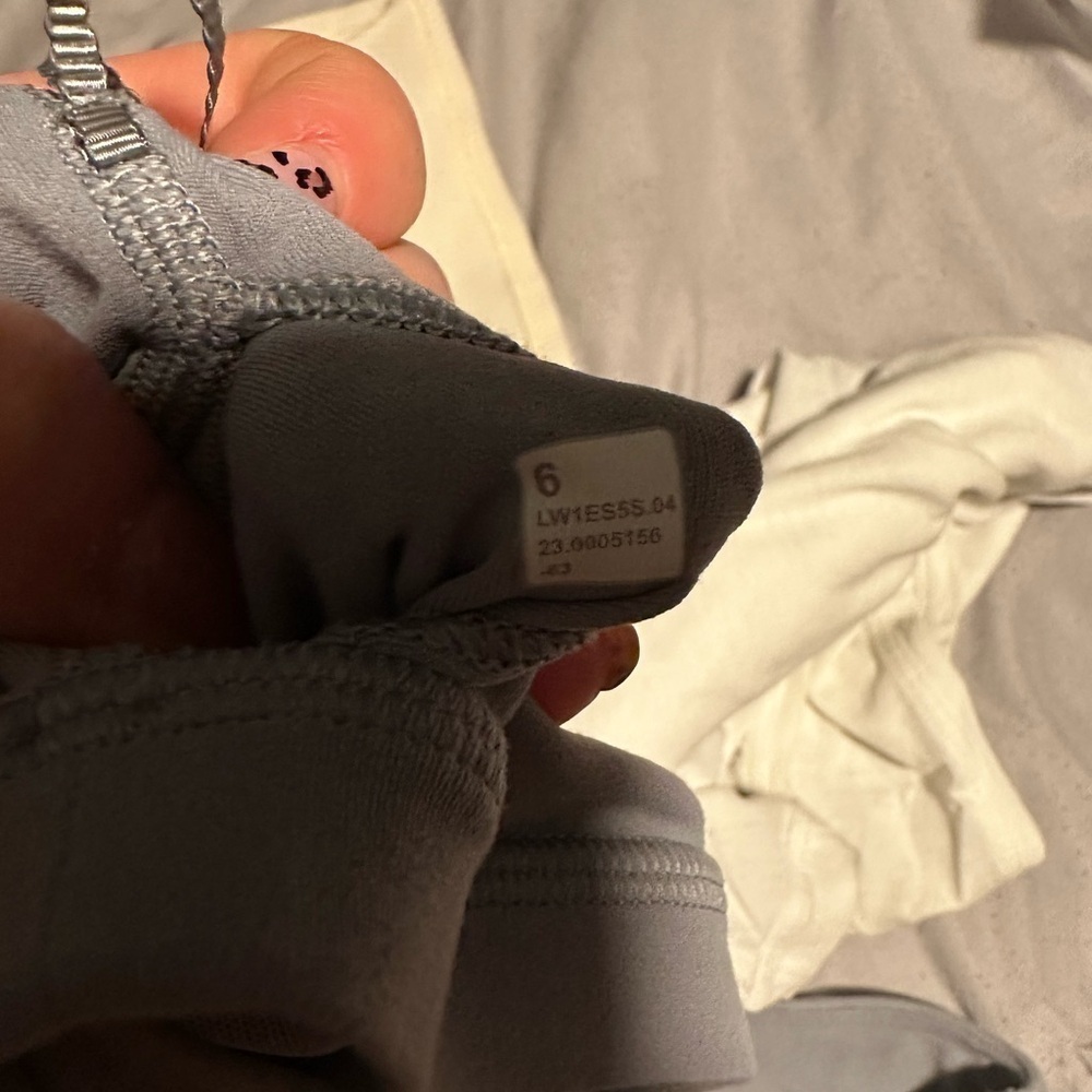 Lululemon yoga tank top - Picture 6 of 6